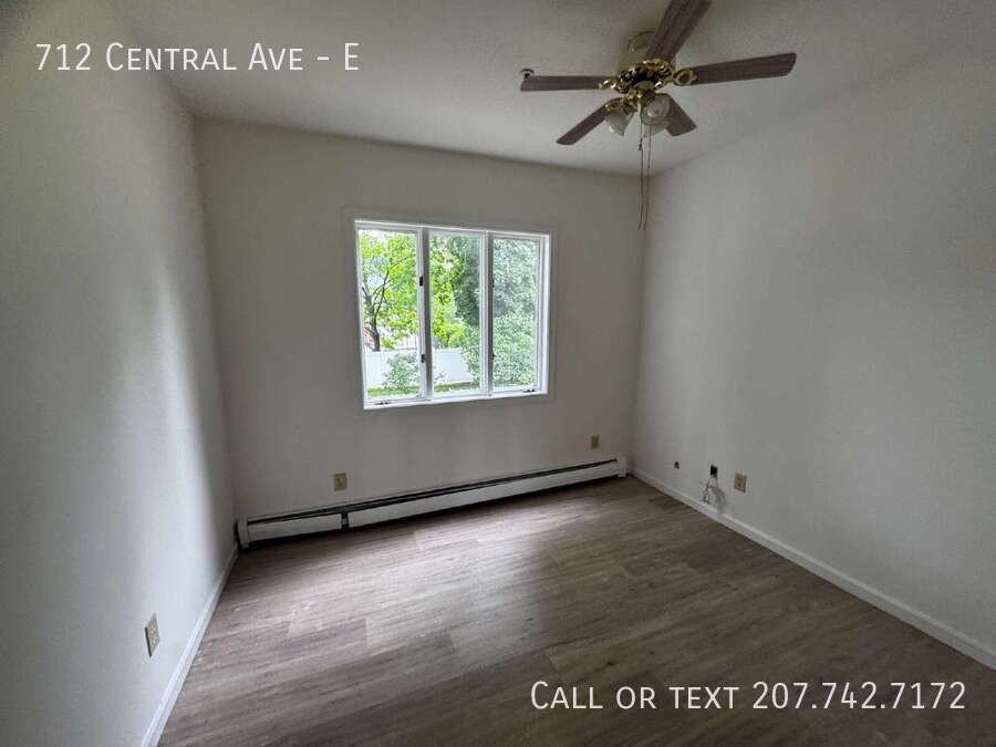 712 Central Ave #E - Photo 7 of 15