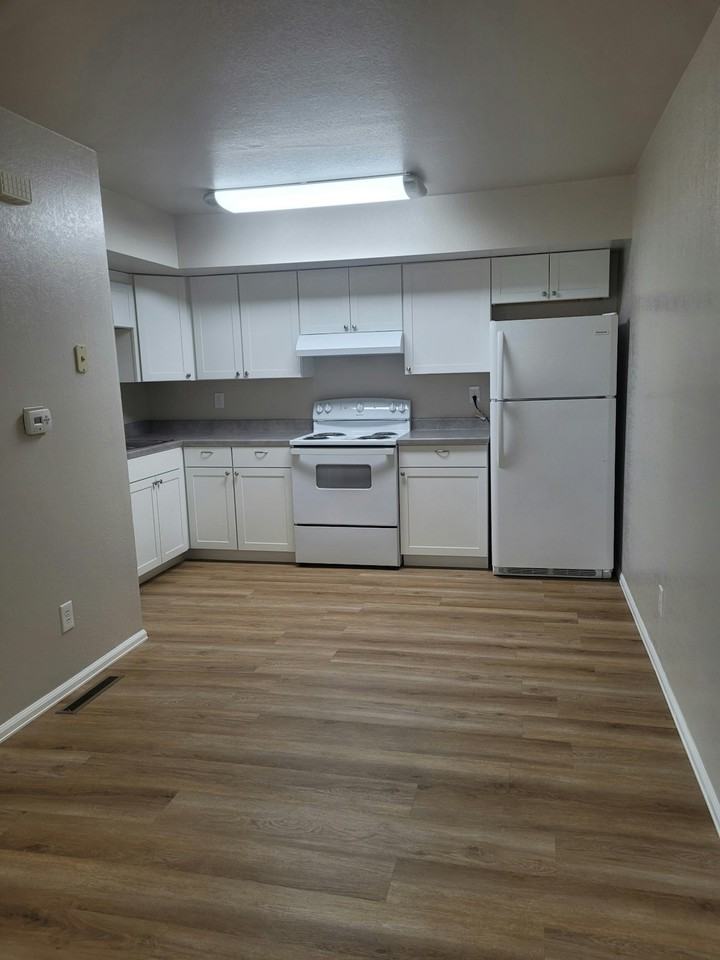 4344 Ericson Drive, Unit 3 - Photo 2 of 16