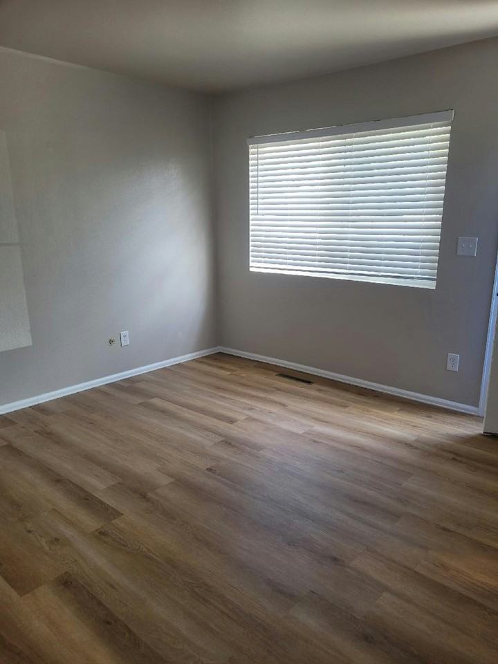 4344 Ericson Drive, Unit 3 - Photo 4 of 16