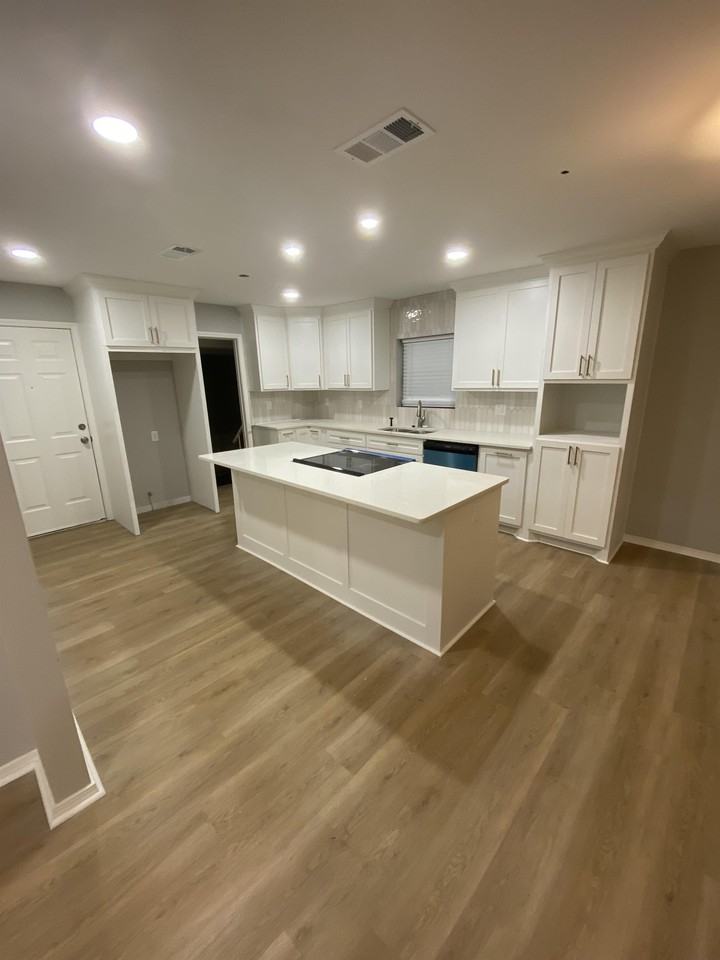 1210 Donaghey Ave #1 - Photo 2 of 9