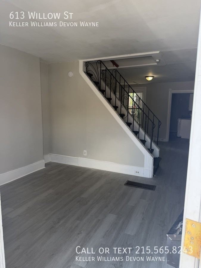 613 Willow St - Photo 2 of 11