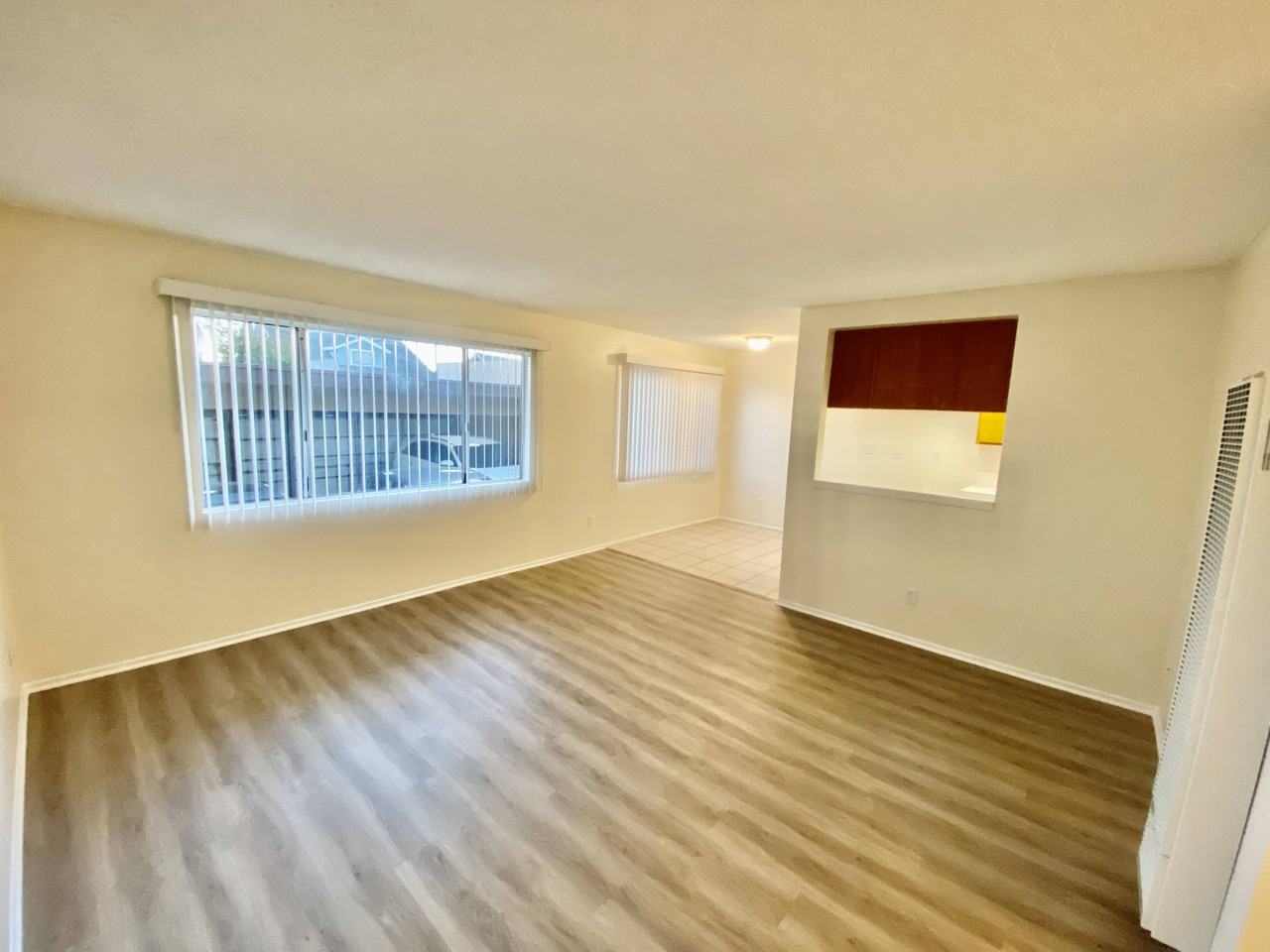 651 W 12th St #4 - Photo 2 of 15
