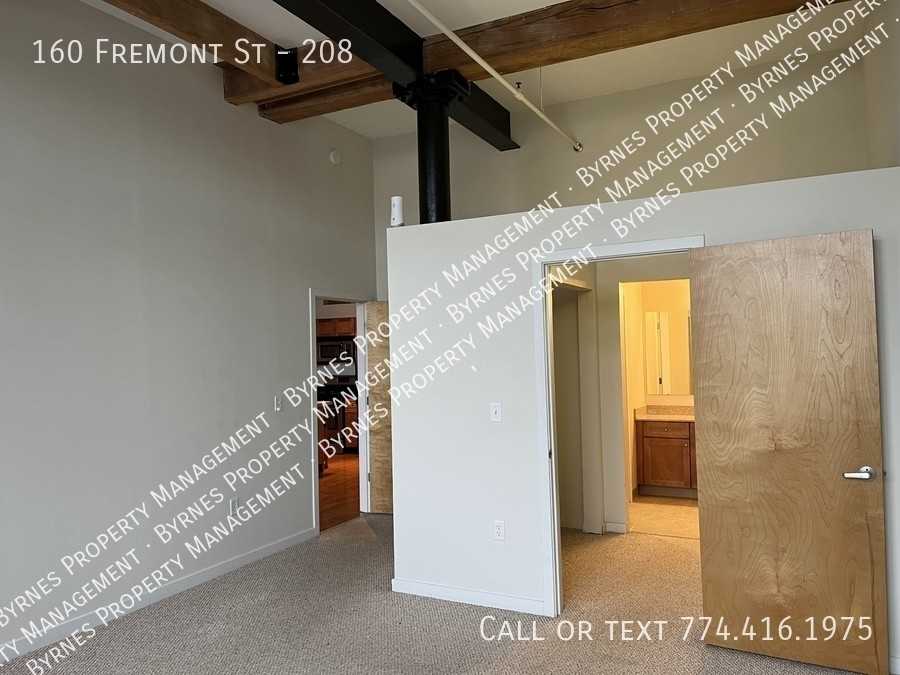 160 Fremont St #208 - Photo 4 of 13