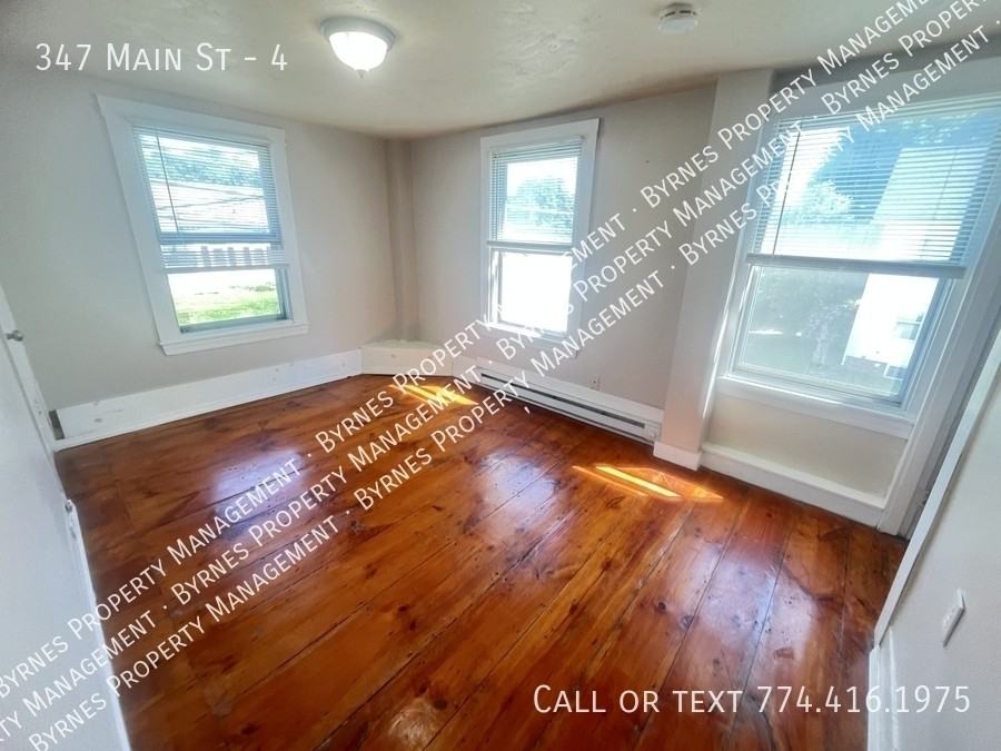 347 Main St #4 - Photo 5 of 6