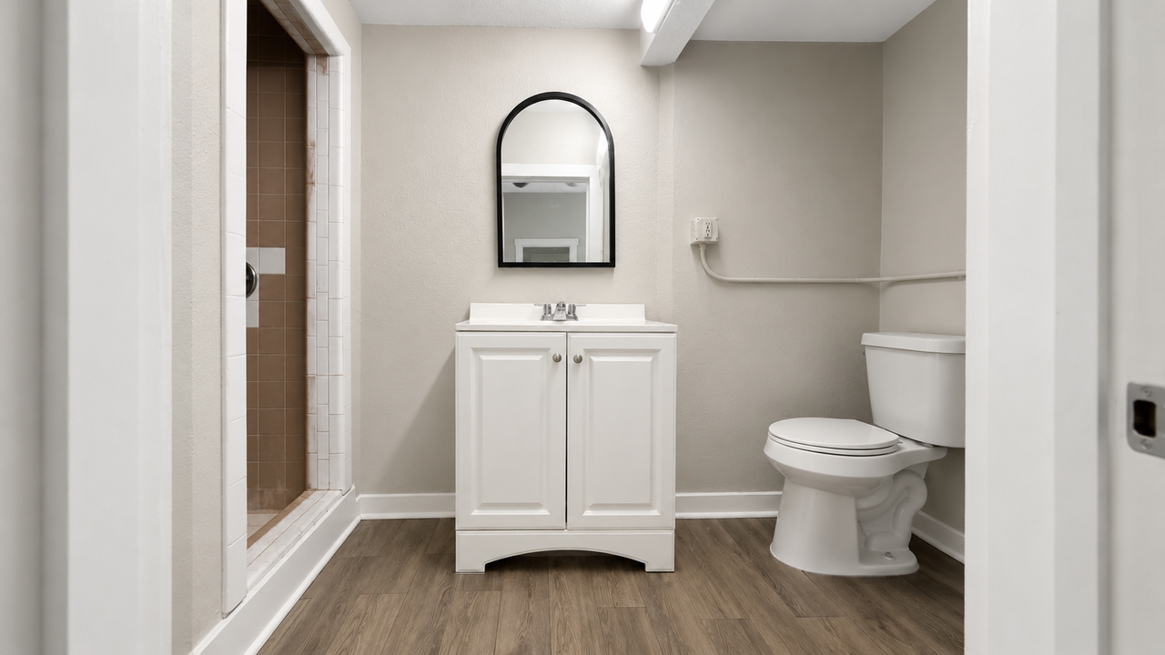 1817 San Luis St #2 - Photo 7 of 16
