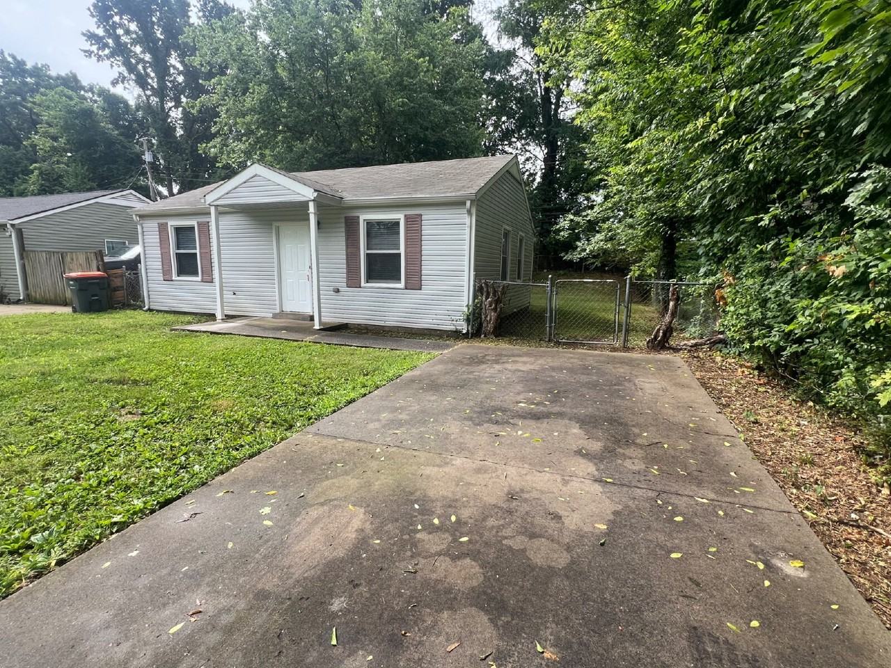 222 Burch Rd - Photo 2 of 19