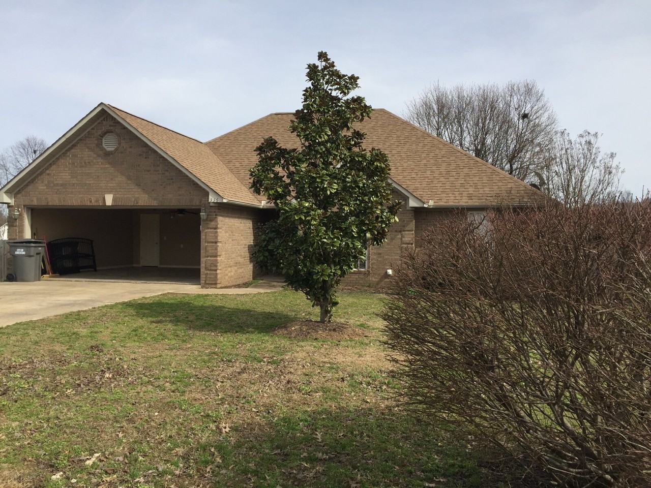 336 Oxford Cv - Photo 4 of 30