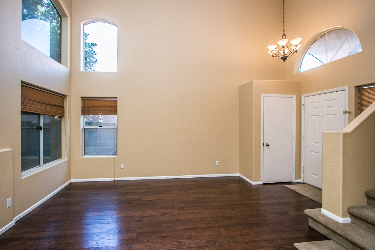 17418 N 46th Pl - Photo 5 of 28