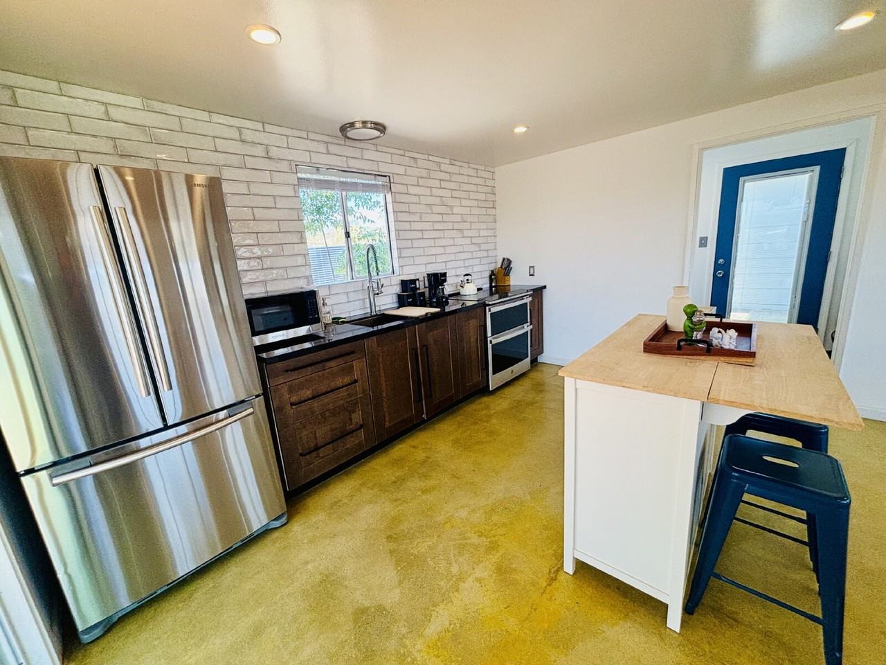 63208 Sandola Ln - Photo 7 of 28