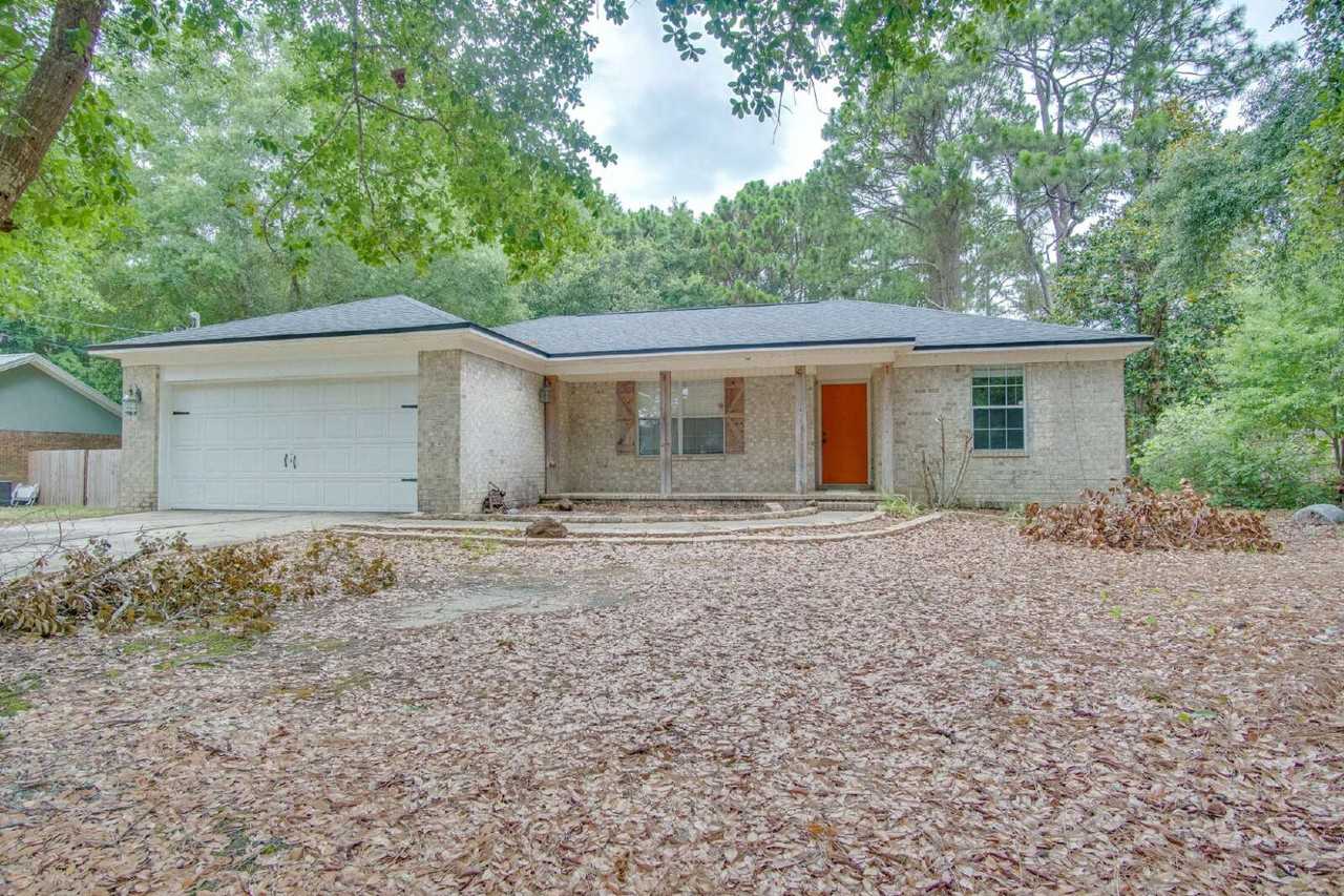 8262 Pamplona St - Photo 3 of 28
