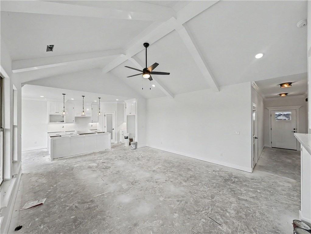7767 Scenic Valley Ave - Photo 4 of 23