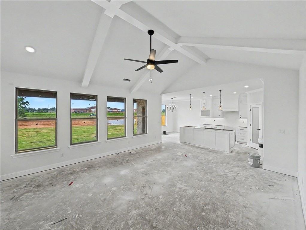 7767 Scenic Valley Ave - Photo 5 of 23