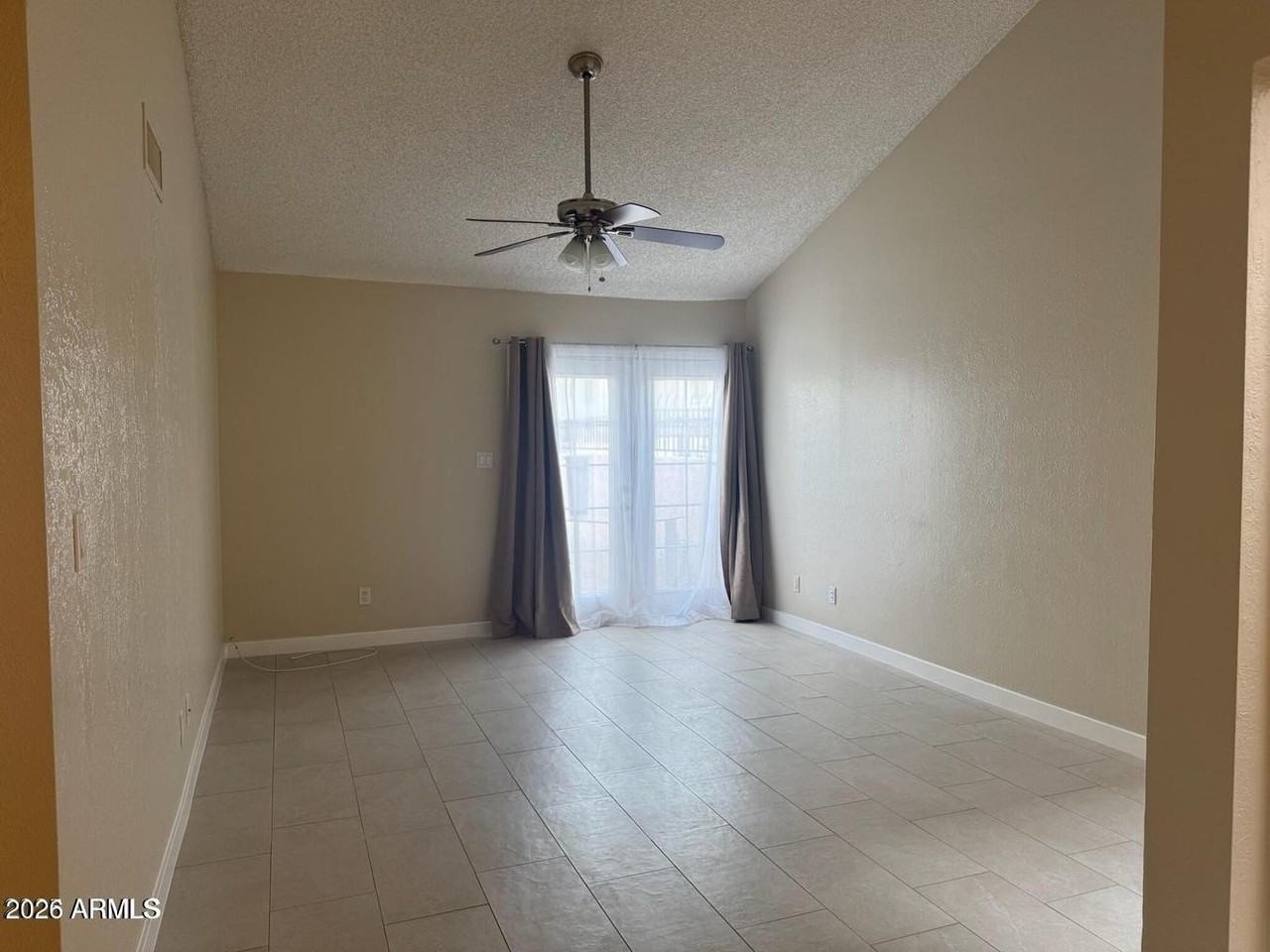 4766 W Caron St - Photo 6 of 12