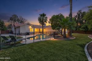 featured image of 8611 W Foothill Dr