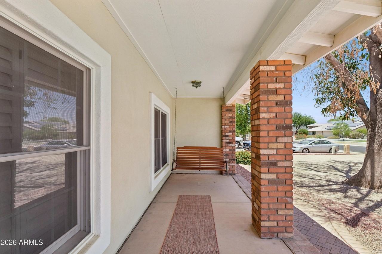 8611 W Foothill Dr - Photo 7 of 50