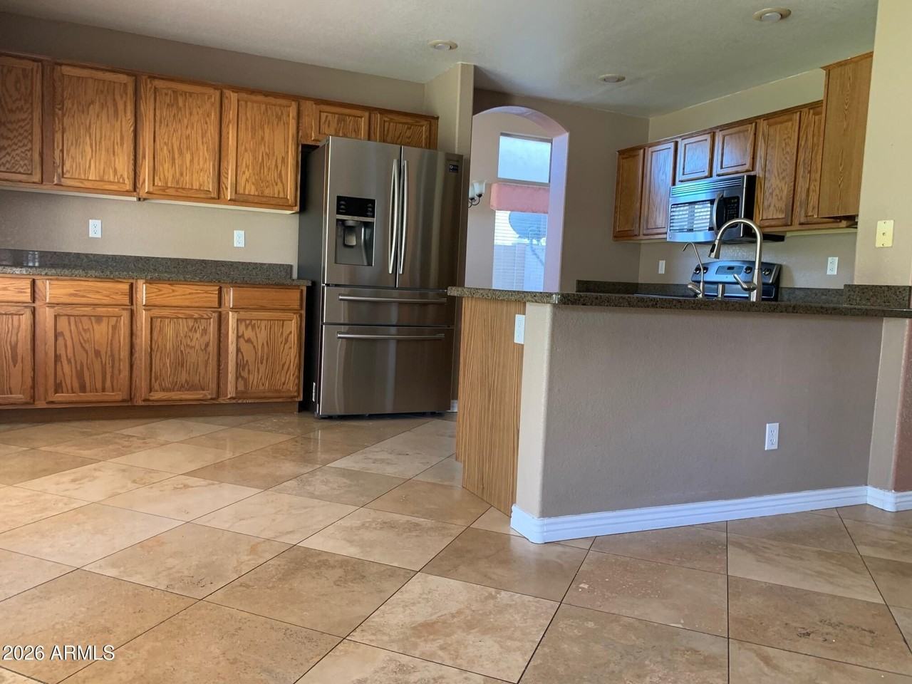 354 W Bolero Dr - Photo 5 of 11