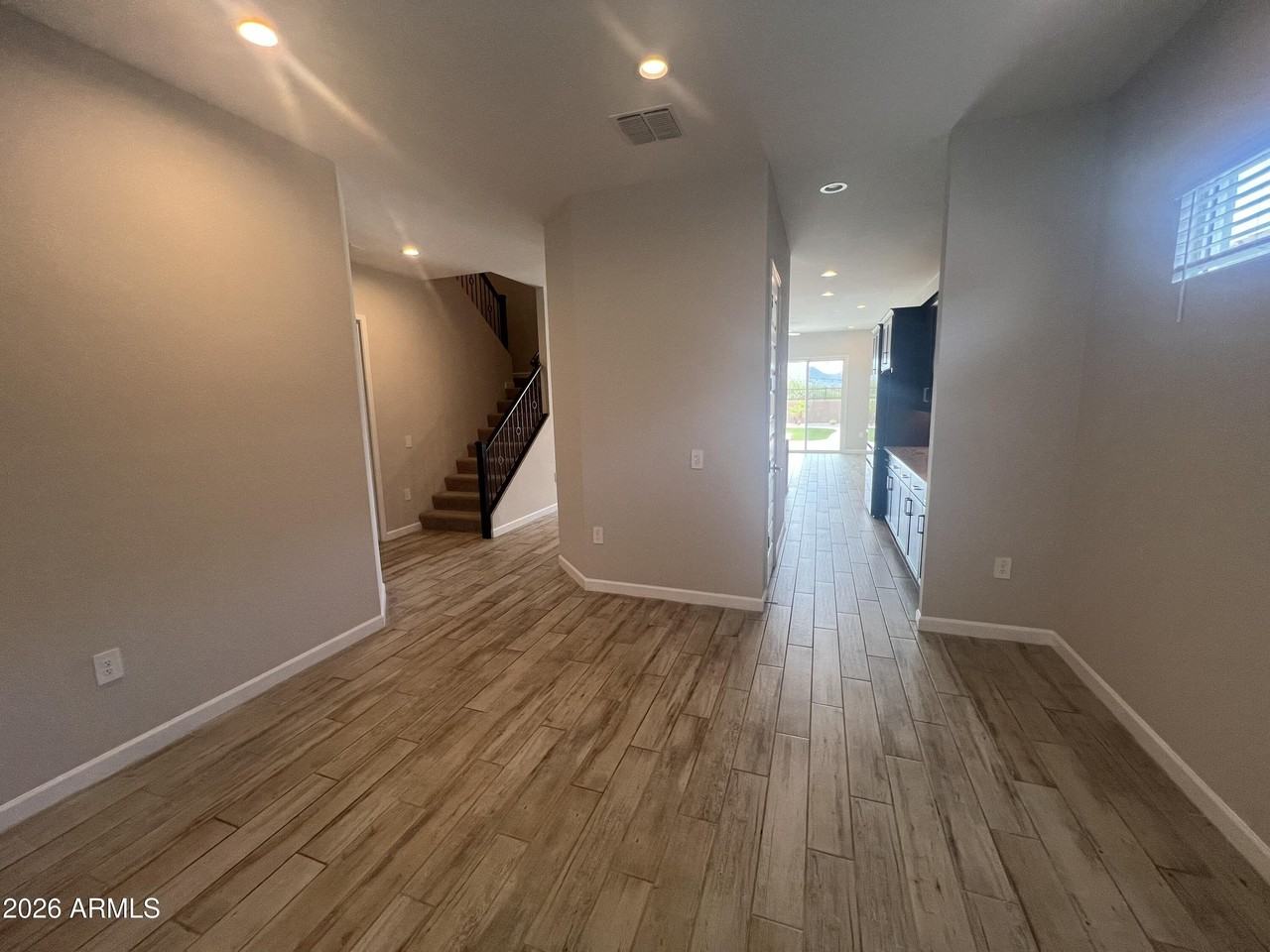 21837 N 62nd St - Photo 5 of 32