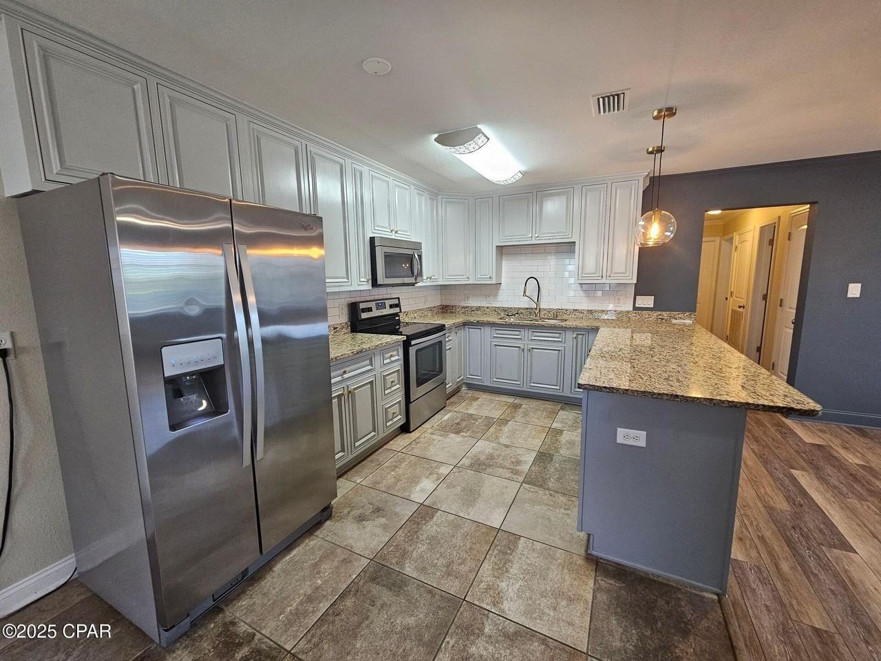 106 N Macarthur Ave - Photo 7 of 26