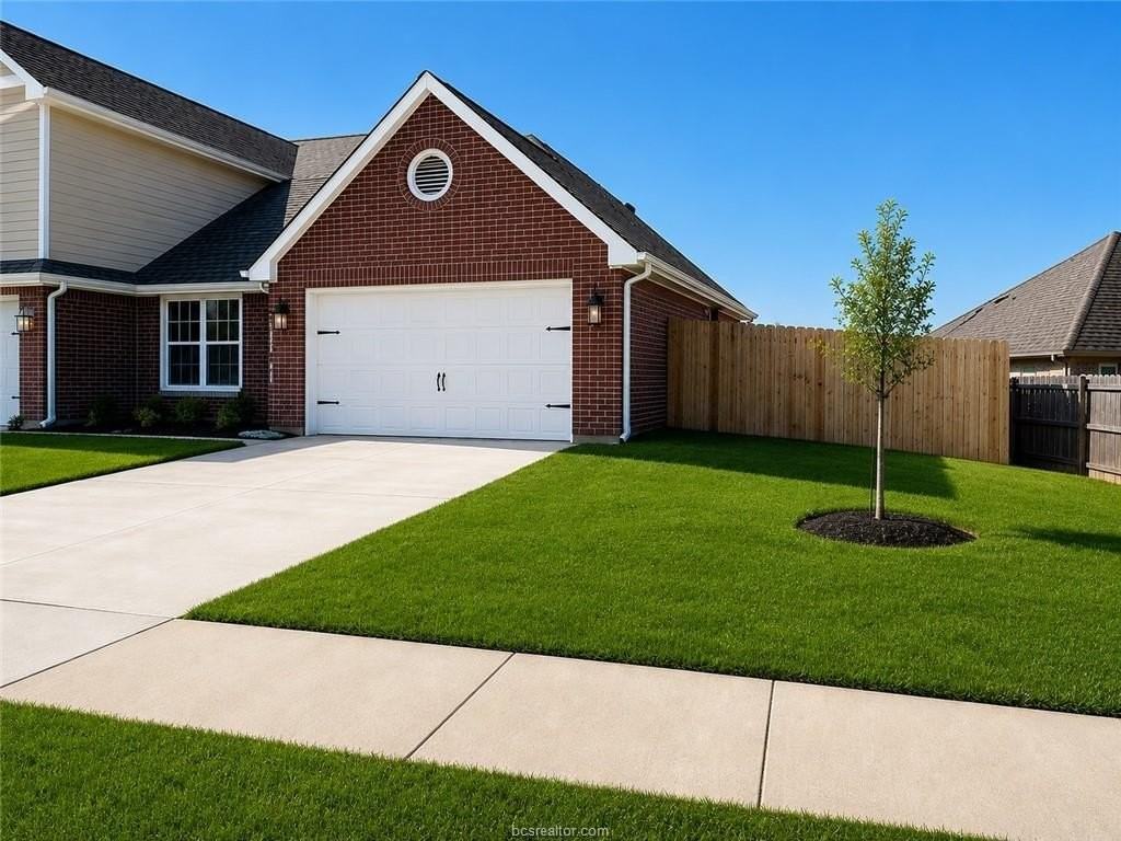 2000 Reagan Ct - Photo 4 of 18