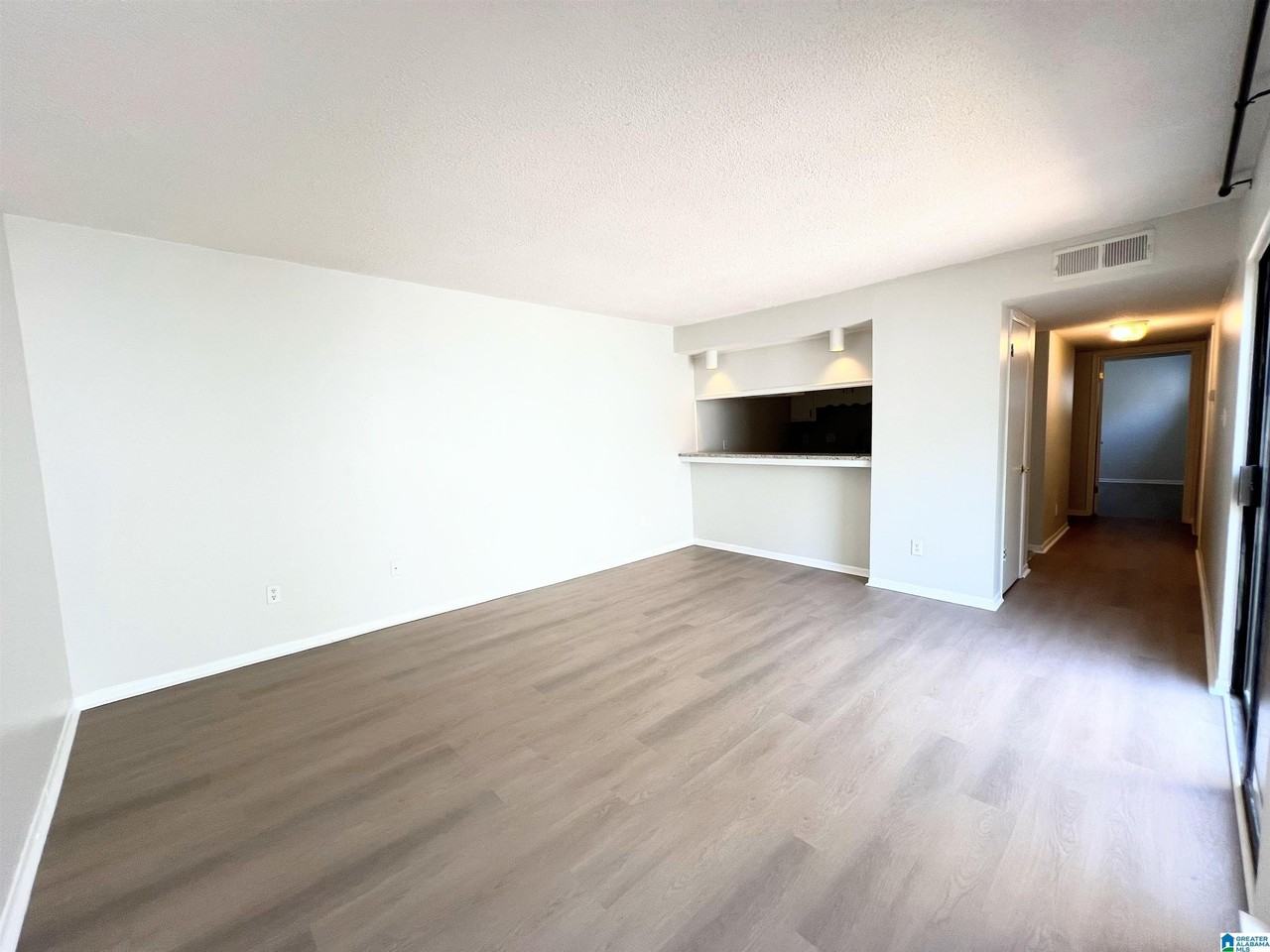 3350 Altamont Rd #C9 - Photo 4 of 13