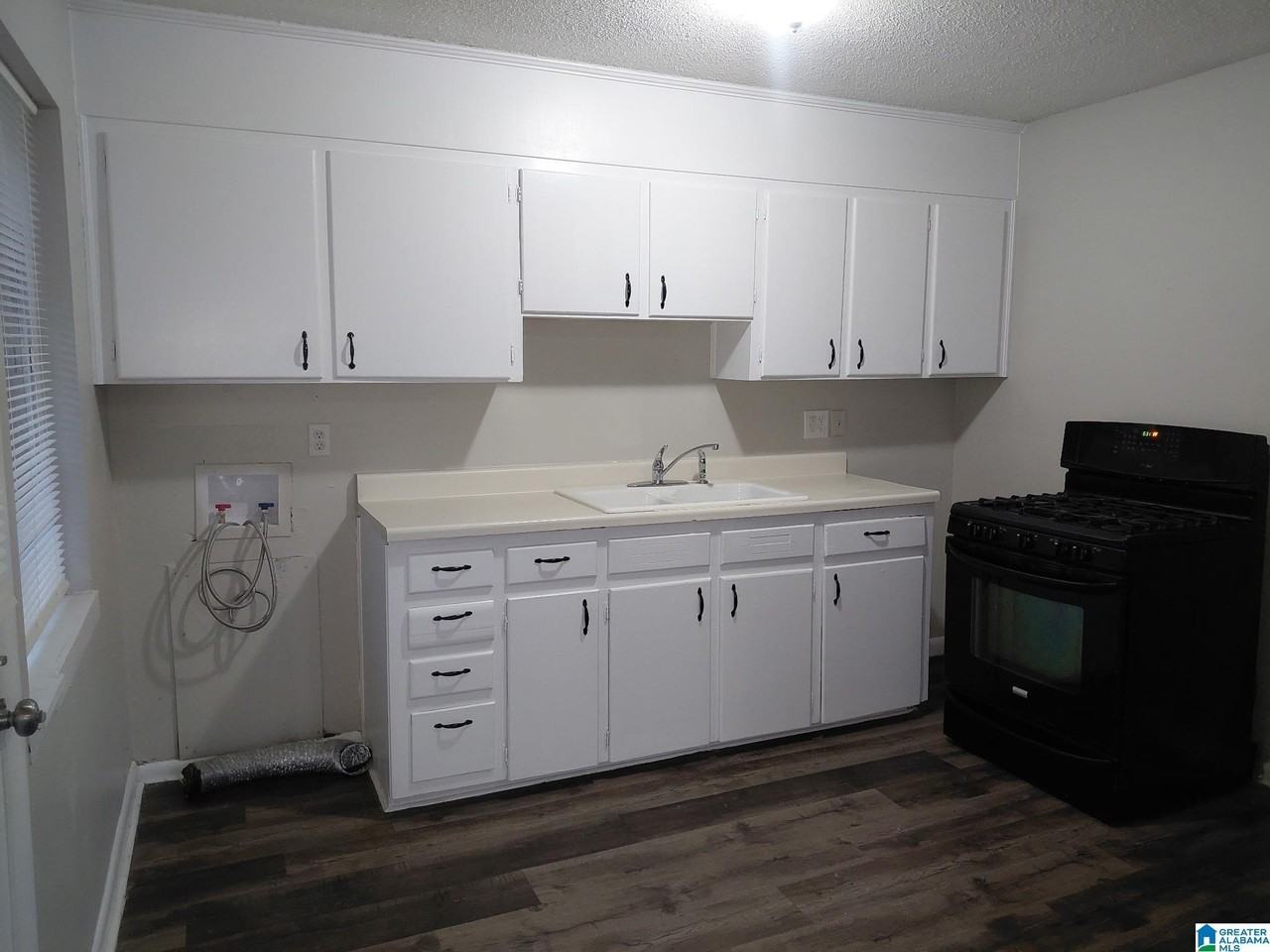 1820 3rd Pl Sw - Photo 4 of 5