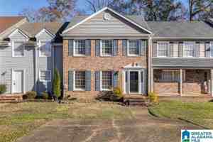 featured image of 753 Cahaba Manor Trl