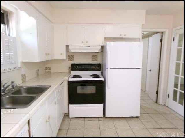 5007 Lochridge Rd - Photo 3 of 25