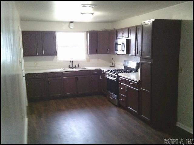 2610 S Ringo St - Photo 4 of 9