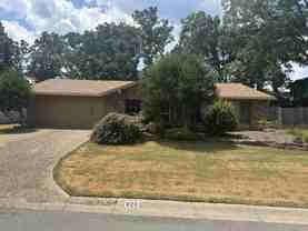 820 N Shackleford Rd - Photo 1 of 1