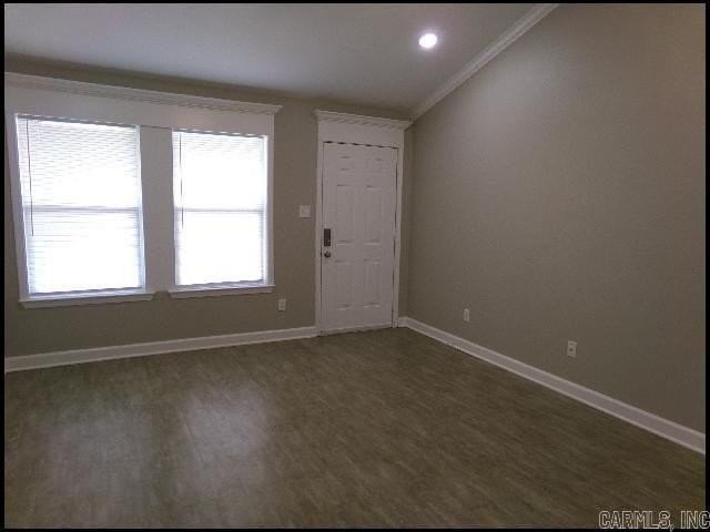 209 Sparrow Rd - Photo 4 of 24