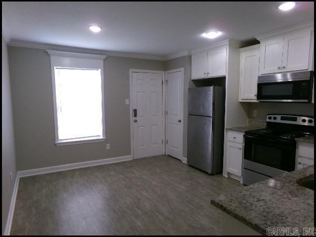 209 Sparrow Rd - Photo 5 of 24