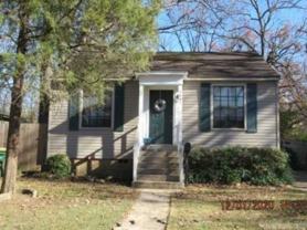 1605 S Pierce St - Photo 1 of 1