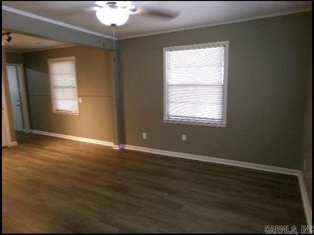 5311 Wood St - Photo 5 of 20