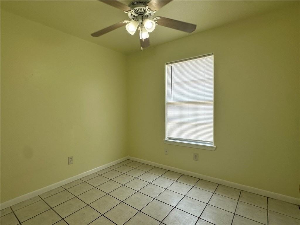 314 Easy St #B - Photo 6 of 9