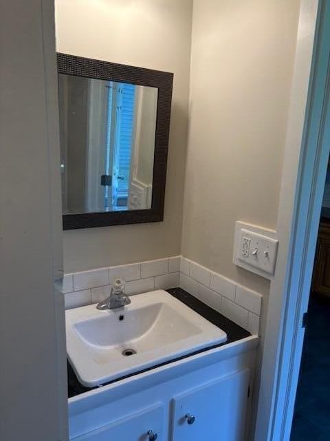 2140 Dartmouth Ave - Photo 5 of 22