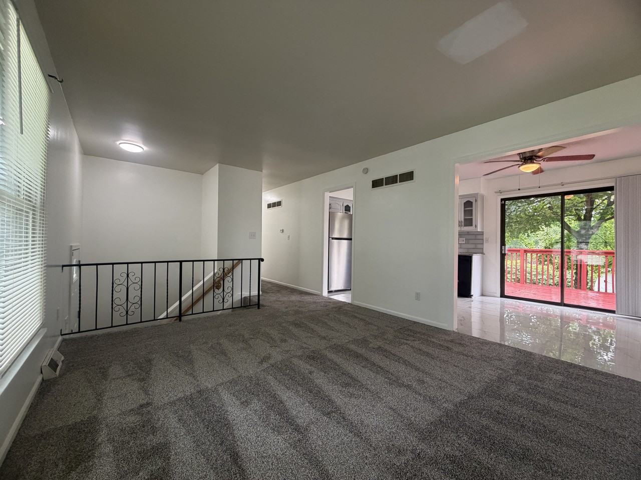 1208 S Mayview Ave #1 - Photo 5 of 28