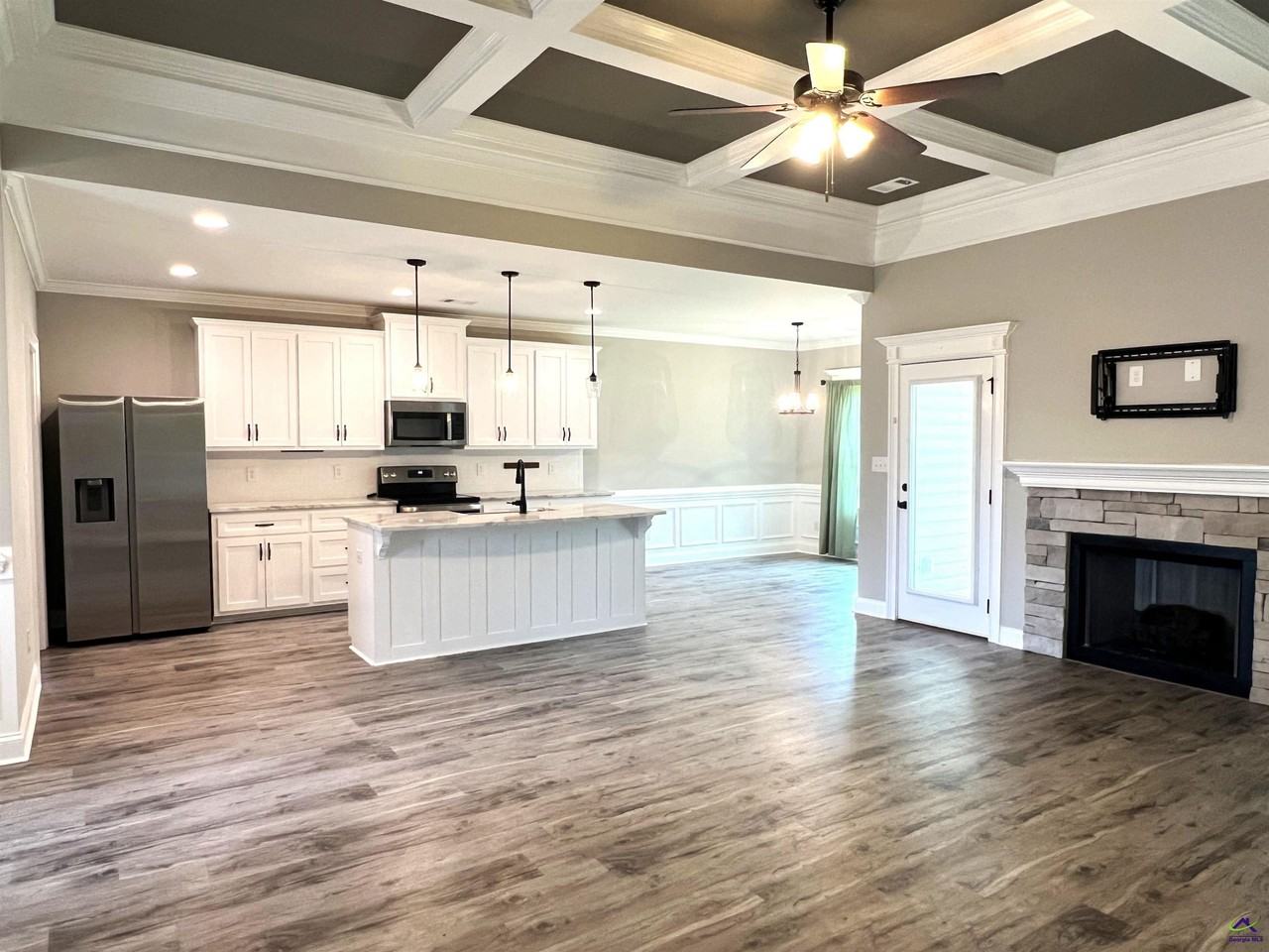 531 Edgarton Way - Photo 4 of 35