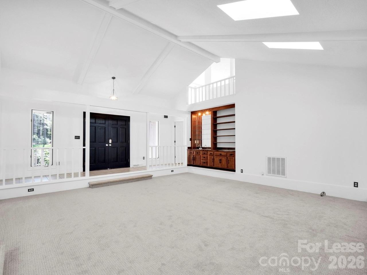 3917 Singletree Rd - Photo 6 of 46