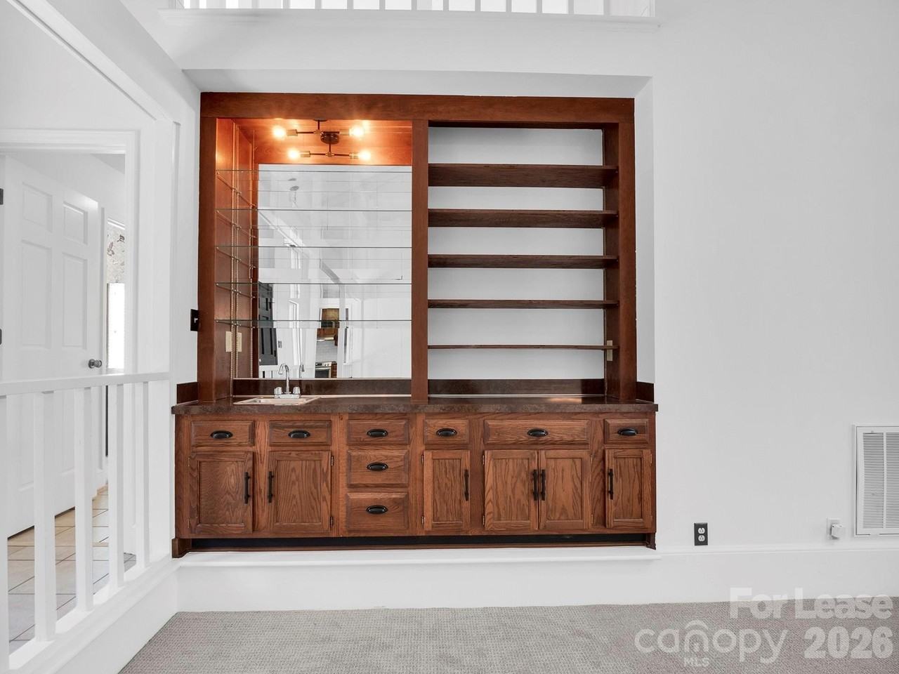 3917 Singletree Rd - Photo 7 of 46