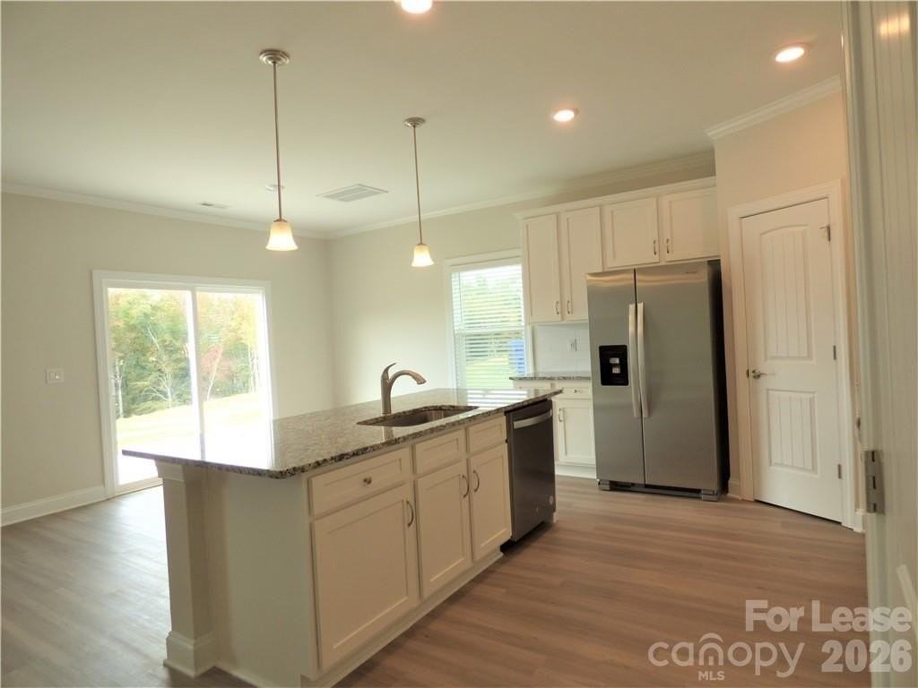 110 Tavern Trl - Photo 6 of 35