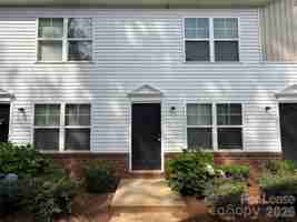 featured image of 2029 Oakdale Rd #U