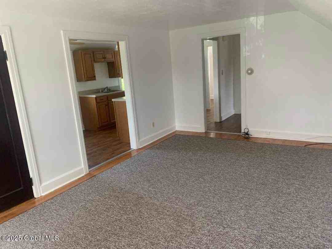 104 Thornton St #2 - Photo 3 of 11
