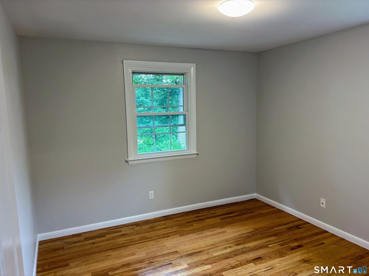 8 Canterbury Ln #2 - Photo 6 of 12