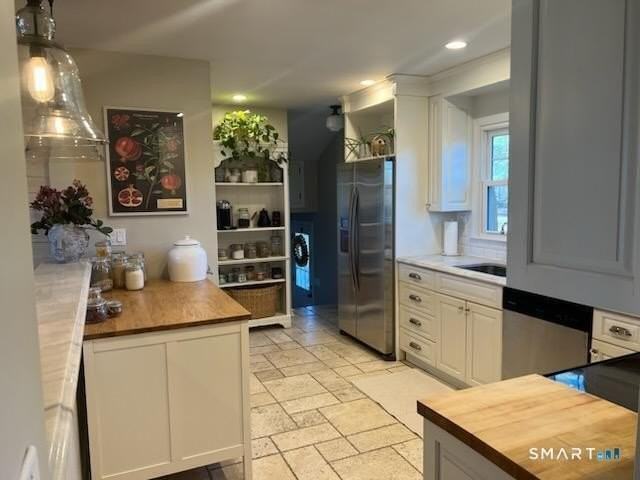 186 Schiller Rd - Photo 4 of 5