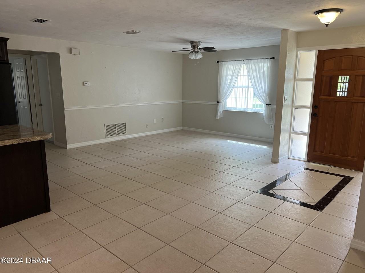 145 Pinion Cir - Photo 6 of 11