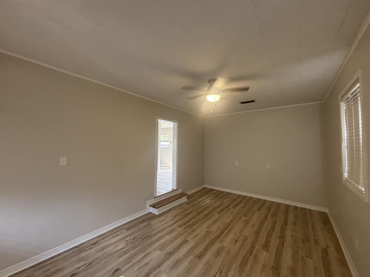 143 Edward Cir - Photo 7 of 18