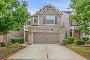 featured image of 4940 Breezewood Cir