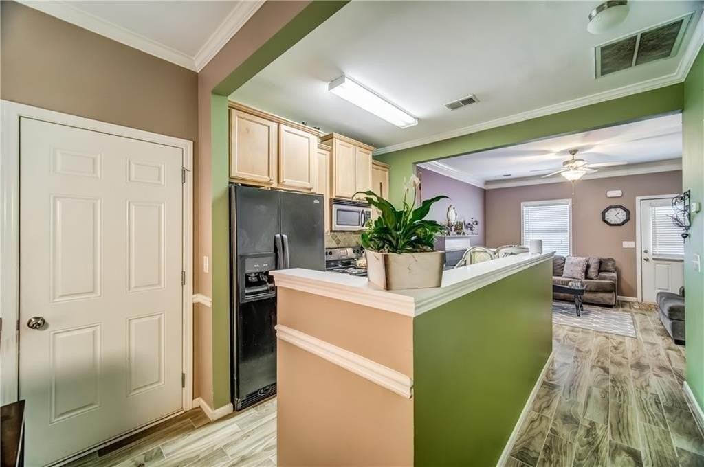 224 W Marietta St - Photo 7 of 22