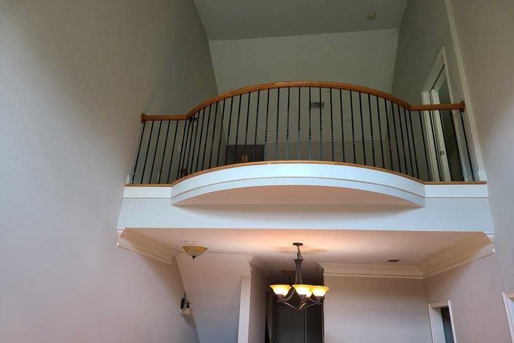 942 Perimeter Walk - Photo 3 of 20