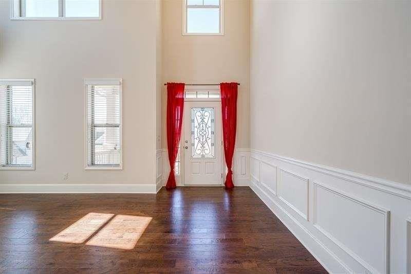 4215 Miramount Overlook - Photo 2 of 45